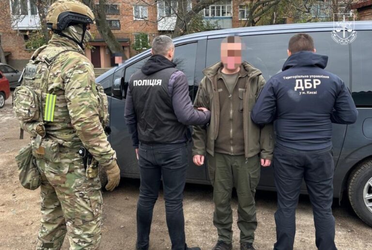 На Черкащині затримано начальника виправної колонії, який допоміг в організації злочинної «сходки» на території установи