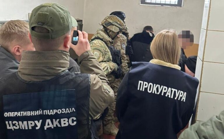 Ув’язнений намагався вбити іншого ув’язненого згідно з неформальним кодексом ув’язнених