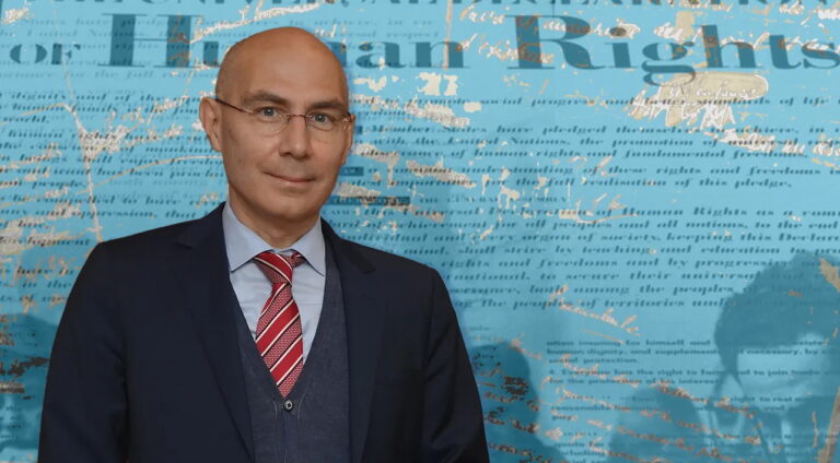 Фолькер Тюрк: Росія повинна негайно припинити застосування сили проти України (витяги)